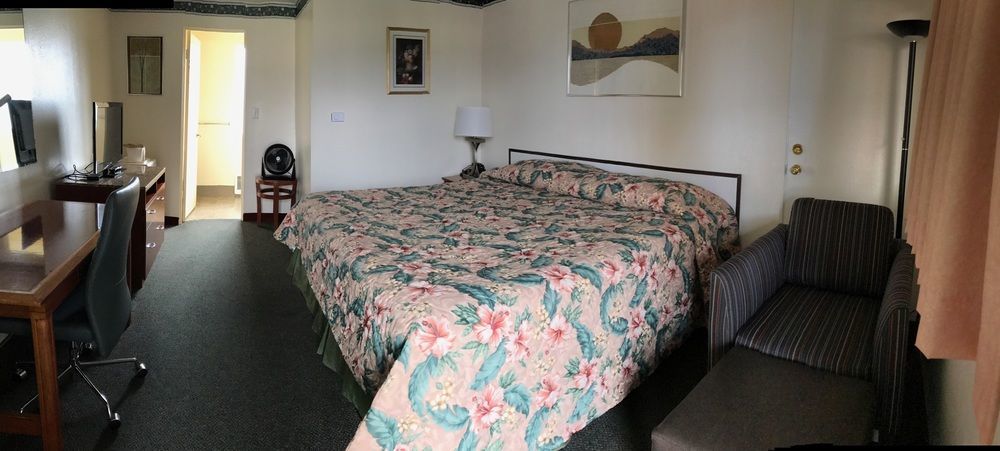 بورت انجيليس Riviera Inn المظهر الخارجي الصورة