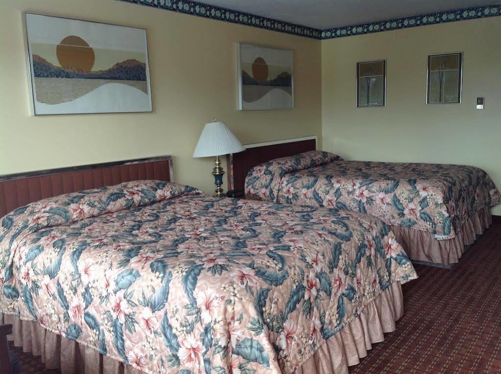 بورت انجيليس Riviera Inn المظهر الخارجي الصورة